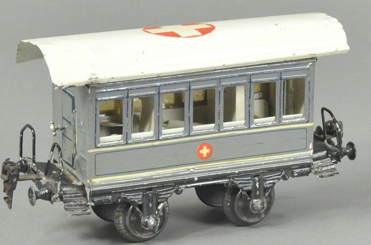 MARKLIN GAUGE '1' RED CROSS CAR (1 of 3)
