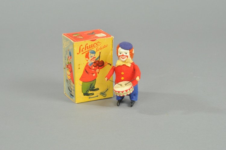 SCHUCO MUSICIAN (1 of 2)