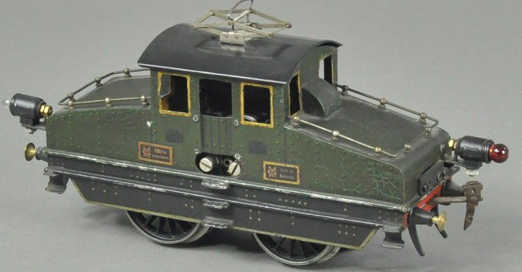 MARKLIN STEEPLE CAB (1 of 2)