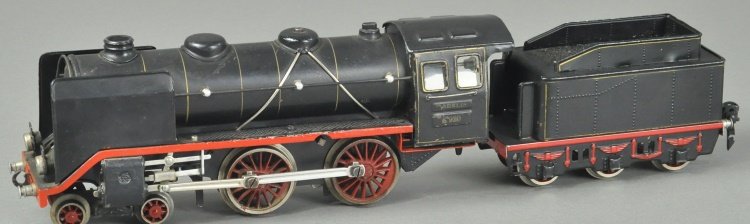 MARKLIN 4-4-0 'O' GAUGE LOCOMOTIVE: Germany, clockwork driven, E920, black body with six wheel tender.