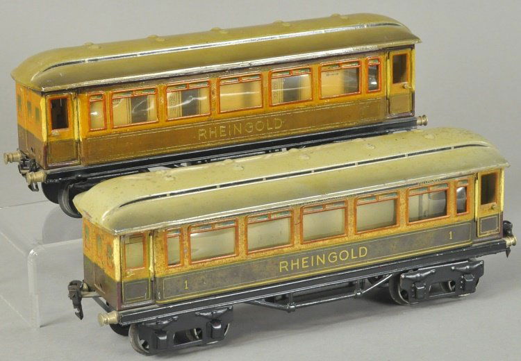 MARKLIN PASSENGER CARS (1 of 2)