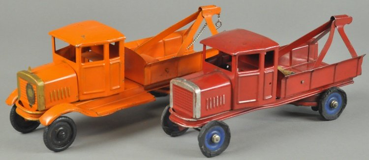 KINGSBURY WRECKERS: c. 1927, enclosed cabs, one painted red, one in orange, open body contains boom, decals read, "Kingsbury Motor Driven." 11" l.