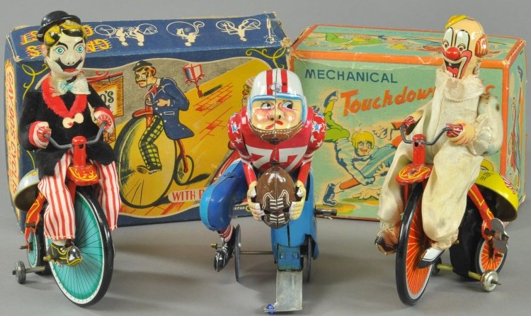 CYCLIST & FOOTBALL PLAYER TOYS (1 of 2)