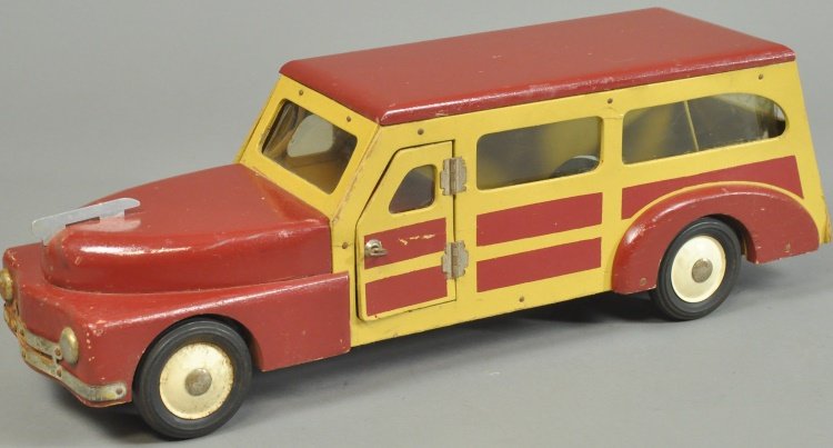 BUDDY 'L' WOODEN STATION WAGON (1 of 3)