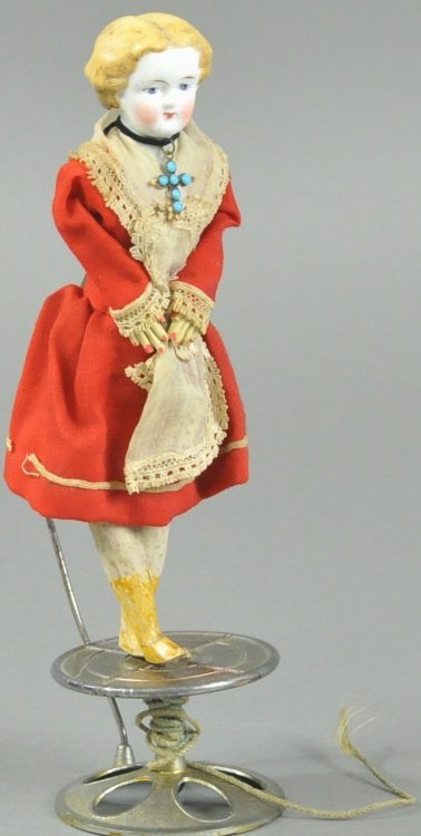 DANCING DOLL TOP TOY (1 of 3)