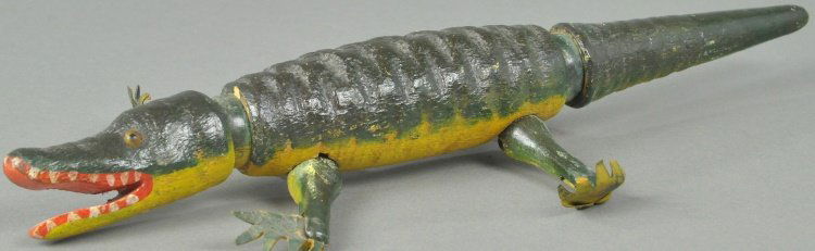 SCHOENHUT ALLIGATOR (1 of 3)