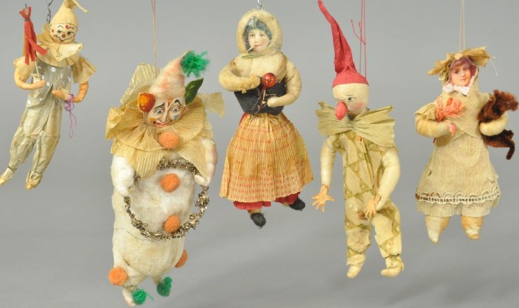 FIVE EARLY HOLIDAY ORNAMENTS (1 of 1)