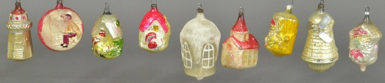 WONDERFUL GROUPING OF CHRISTMAS ORNAMENTS (1 of 1)