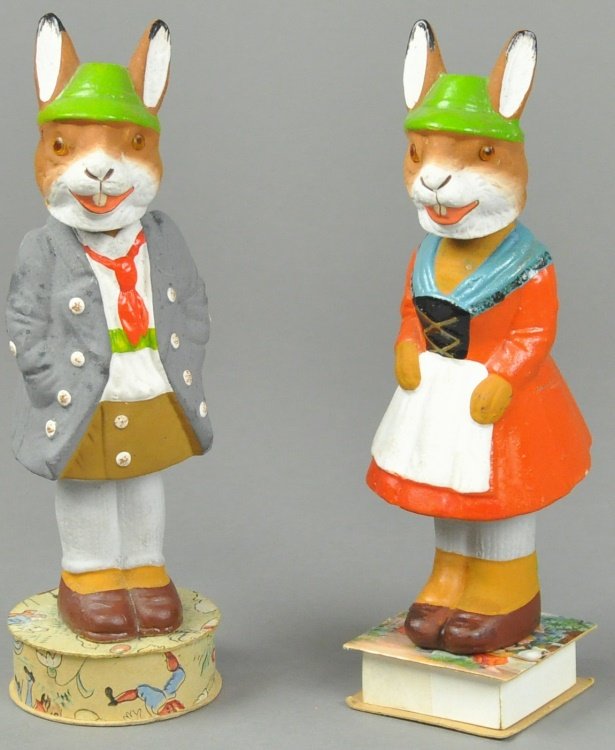 MR. & MRS. WOBBLE BUNNY CANDY CONTAINERS (1 of 2)