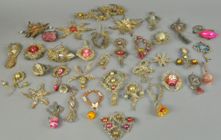 IMPRESSIVE GROUPING OF TINSEL ORNAMENTS (1 of 4)