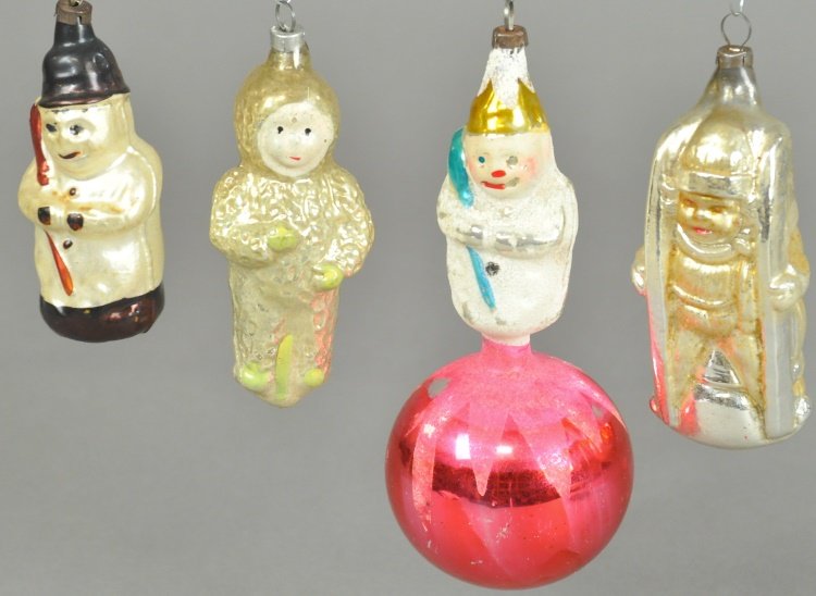 FOUR BLOWN GLASS ORNAMENTS (1 of 1)