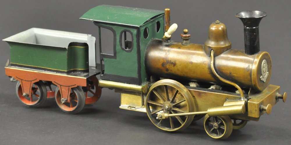 LIVE STEAM ENGINE AND TENDER (1 of 2)