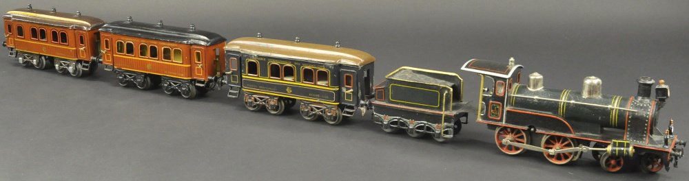BING 1 GAUGE PASSENGER SET (1 of 2)