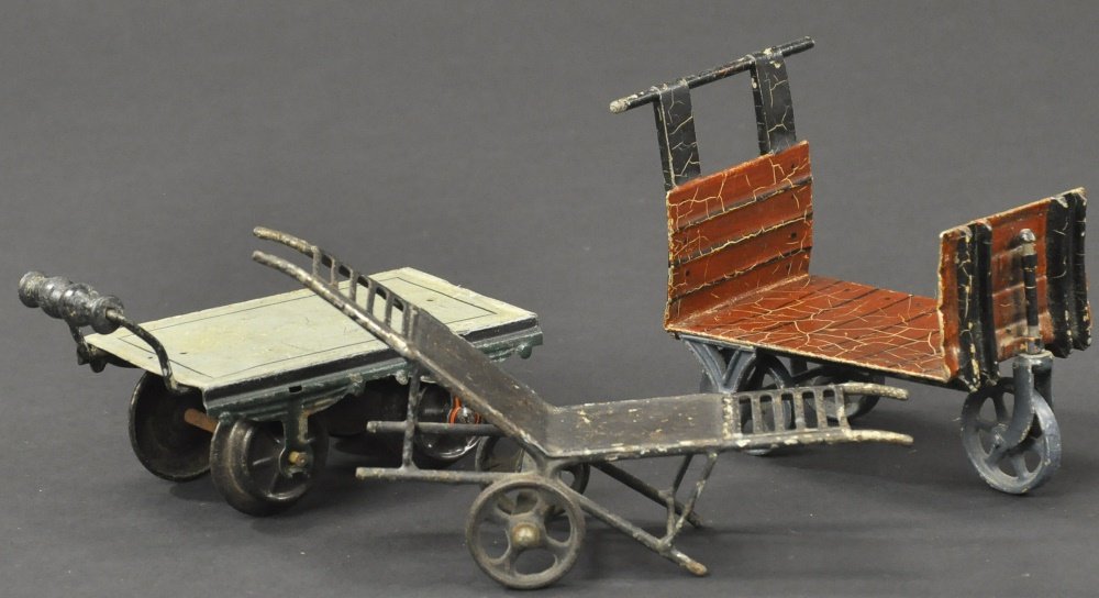THREE MARKLIN HAND CARTS (1 of 2)