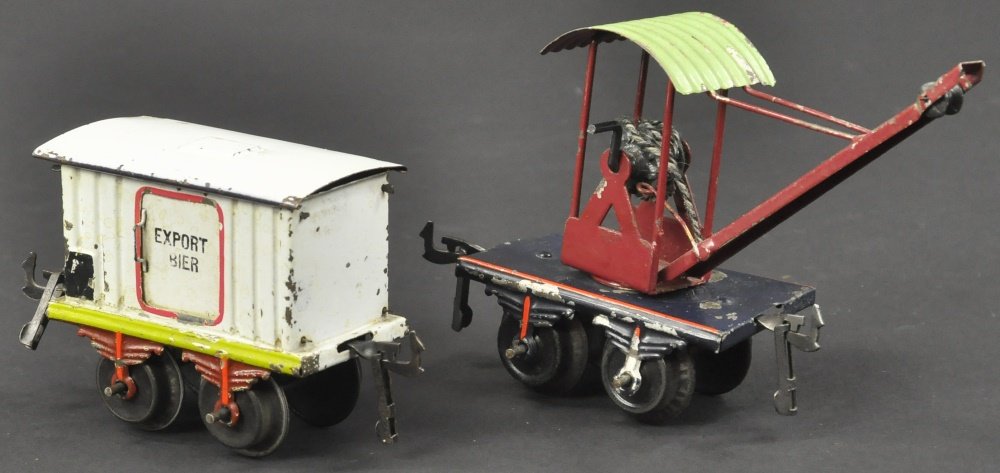 LOT OF TWO BING FREIGHT CARS (1 of 2)