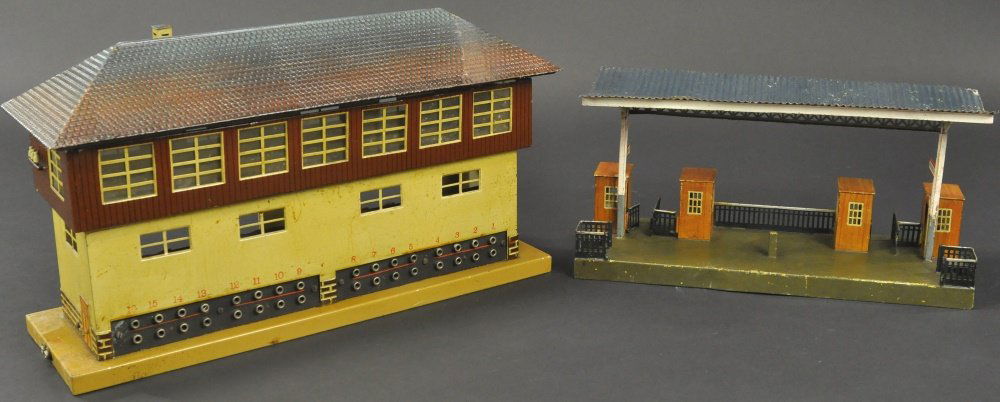 MARKLIN BAGGAGE ROOM STATION AND SWITCH TOWER (1 of 2)