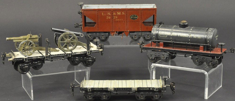 MARKLIN FREIGHT CAR GROUPING OF FOUR (1 of 2)