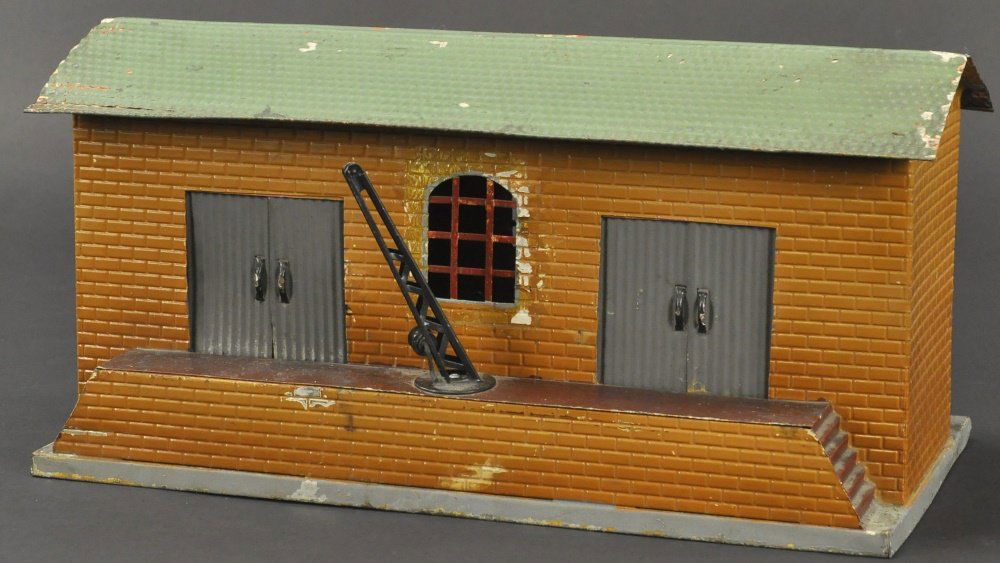 CARETTE FREIGHT SHED (1 of 2)