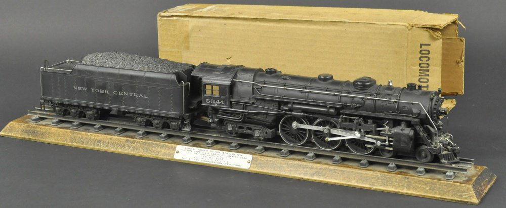 LIONEL 700E & 4700W TENDER (1 of 2)