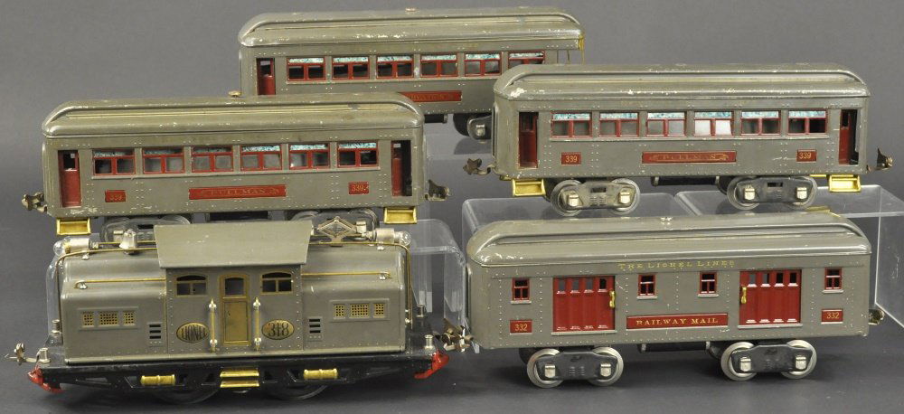 LIONEL NO. 318 GREY SET (1 of 2)