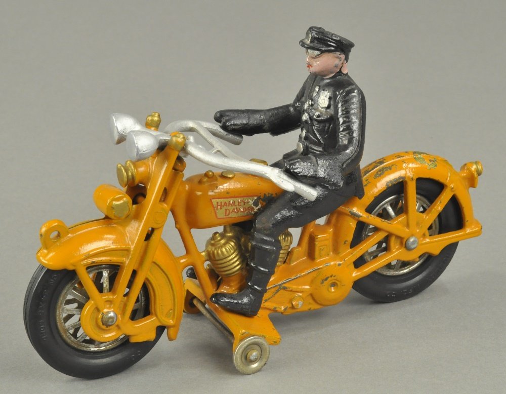 LARGE HUBLEY HARLEY DAVIDSON MOTORCYCLE (1 of 3)