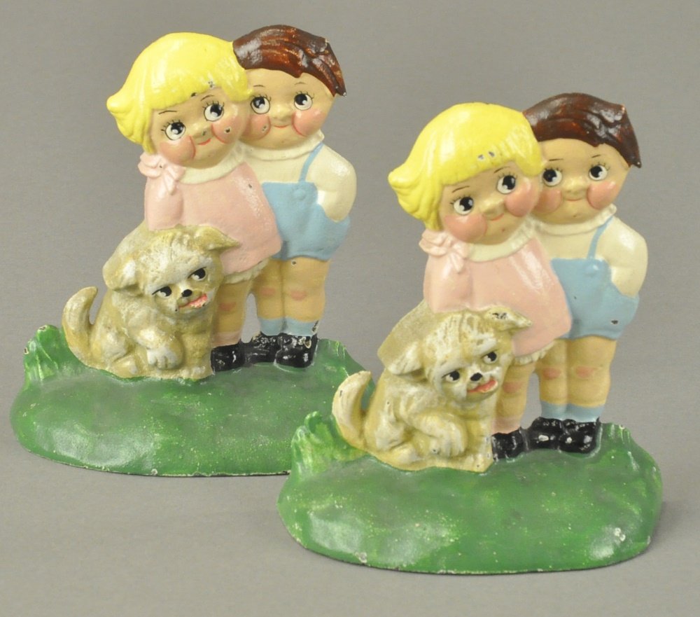 SET OF HUBLEY BOBBY & DOLLY WITH DOG BOOKENDS (1 of 2)