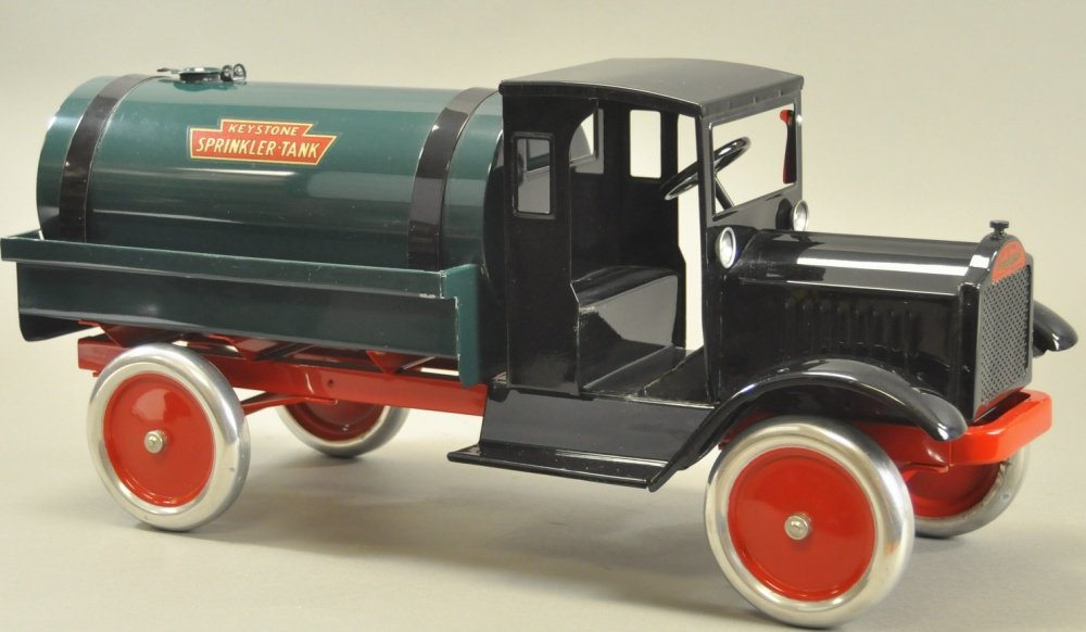 KEYSTONE PACKARD TANK TRUCK (1 of 2)