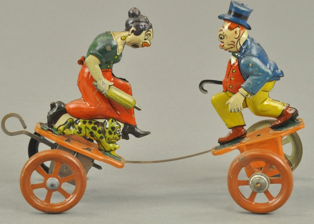 MAGGIE & JIGGS PLATFORM TOY (1 of 2)