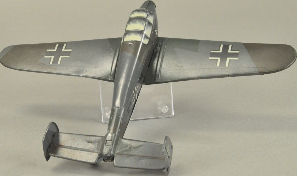 TIPPCO SEIBEL BOMBER AIRPLANE (1 of 2)