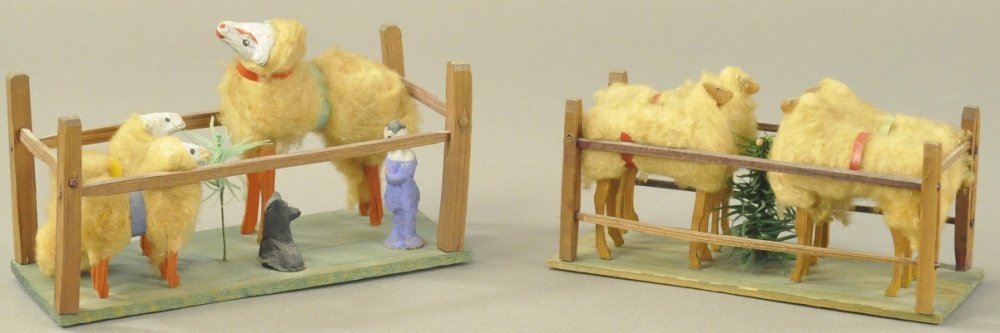 TWO SHEEP ON PLATFORM PULL TOYS (1 of 2)