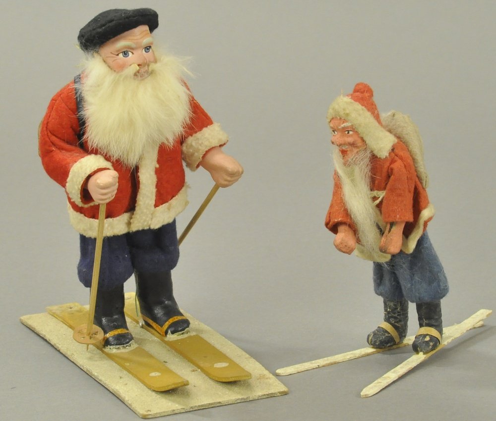 TWO GERMAN SANTAS ON SKIS (1 of 2)