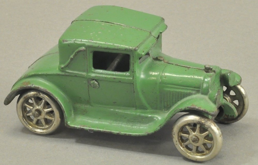 ARCADE COUPE (1 of 2)