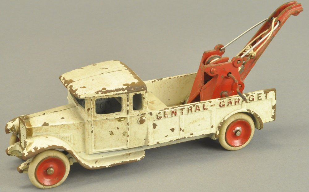 SWEDISH SETO AUTO WRECKER (1 of 3)