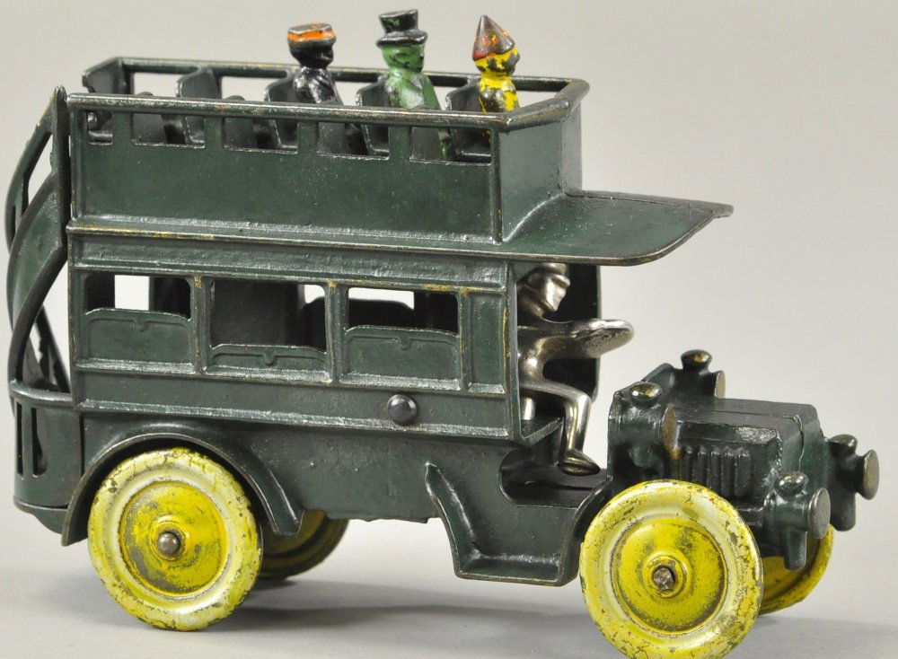 KENTON DOUBLE DECKER BUS (1 of 2)