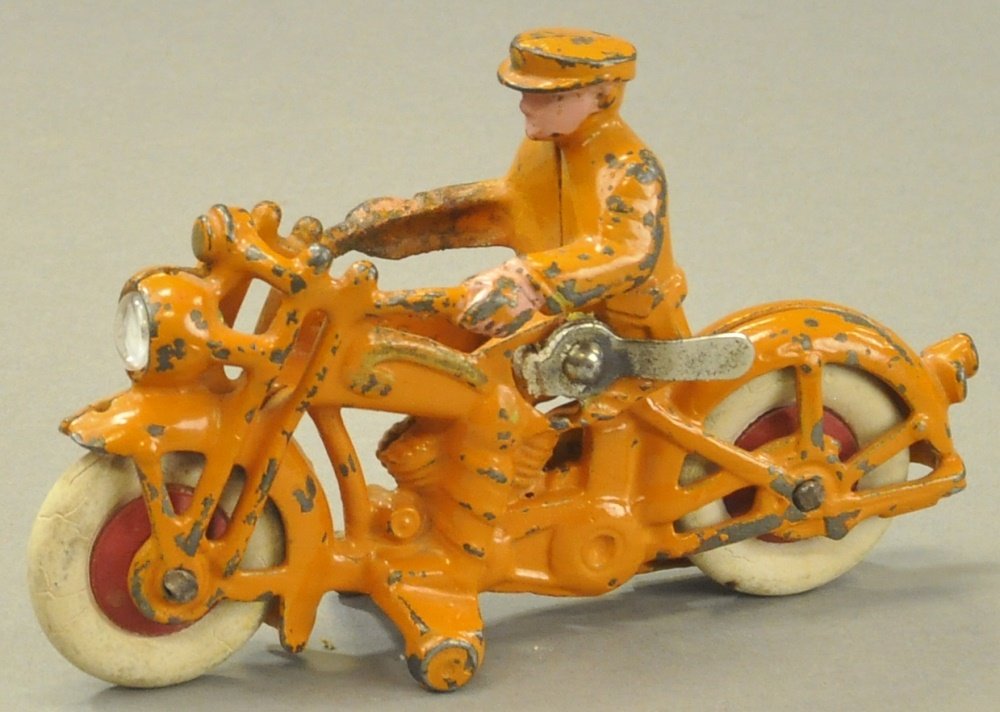 HUBLEY CYCLE WITH HEADLIGHT (1 of 2)