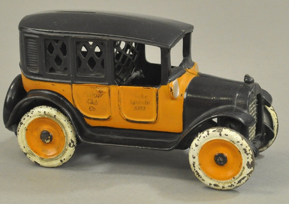 ARCADE YELLOW TAXI STILL BANK (1 of 2)