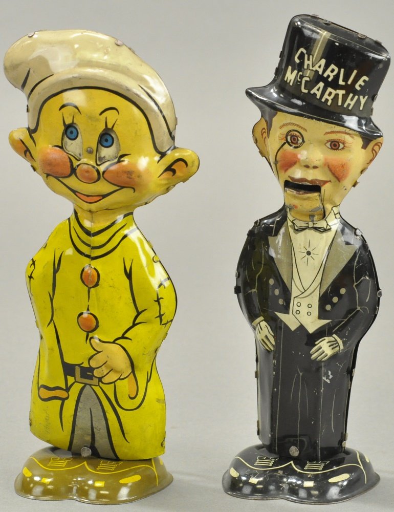 LOT OF TWO MARX CLOCKWORK WALKERS (1 of 2)