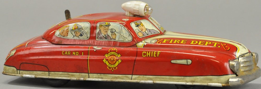 MARX FIRE DEPT. CAR (1 of 2)
