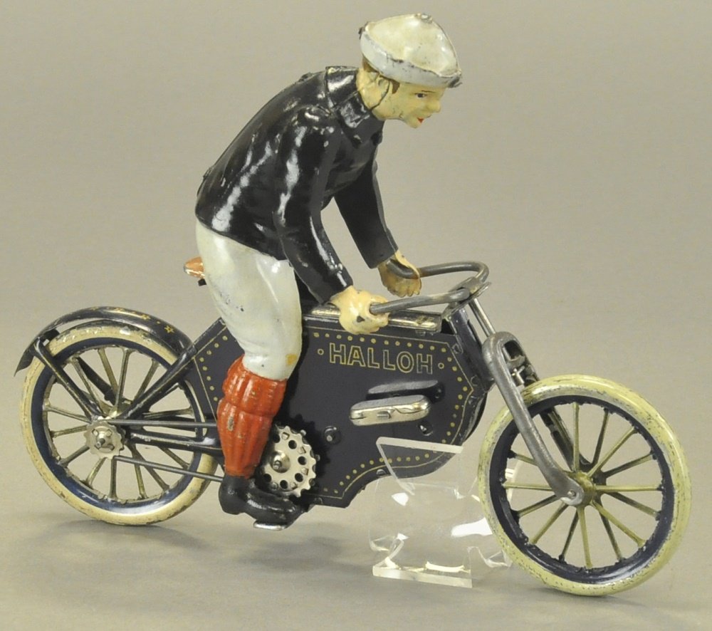 LEHMANN HALLOH MOTORBIKE (1 of 2)