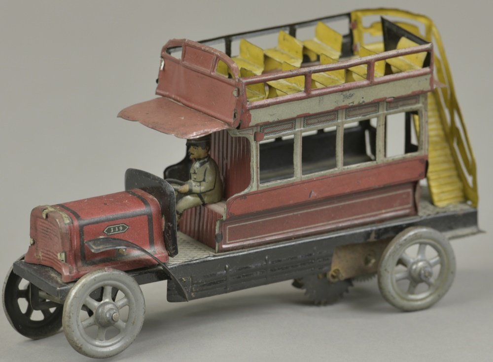 DOUBLE DECKER BUS (1 of 2)