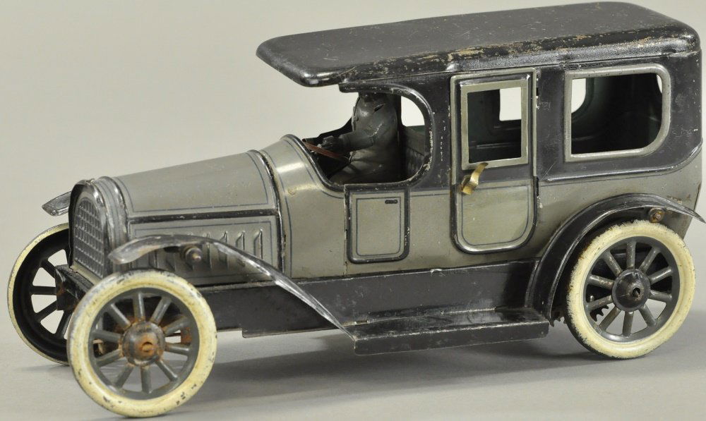 KARL BUB LIMOUSINE WITH CHAUFFEUR (1 of 2)