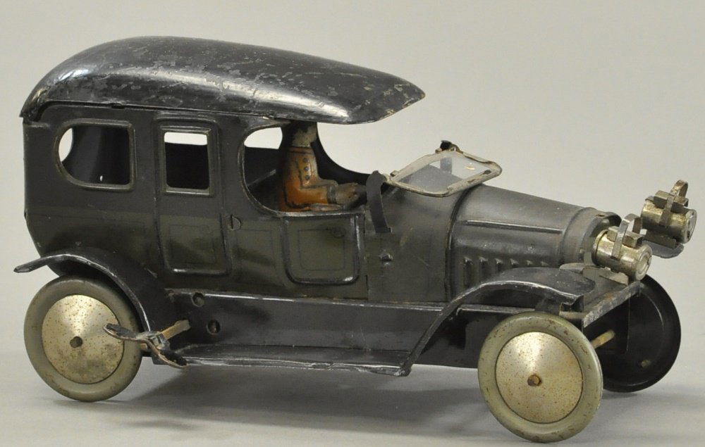 FISCHER LIMOUSINE WITH DRIVER (1 of 4)