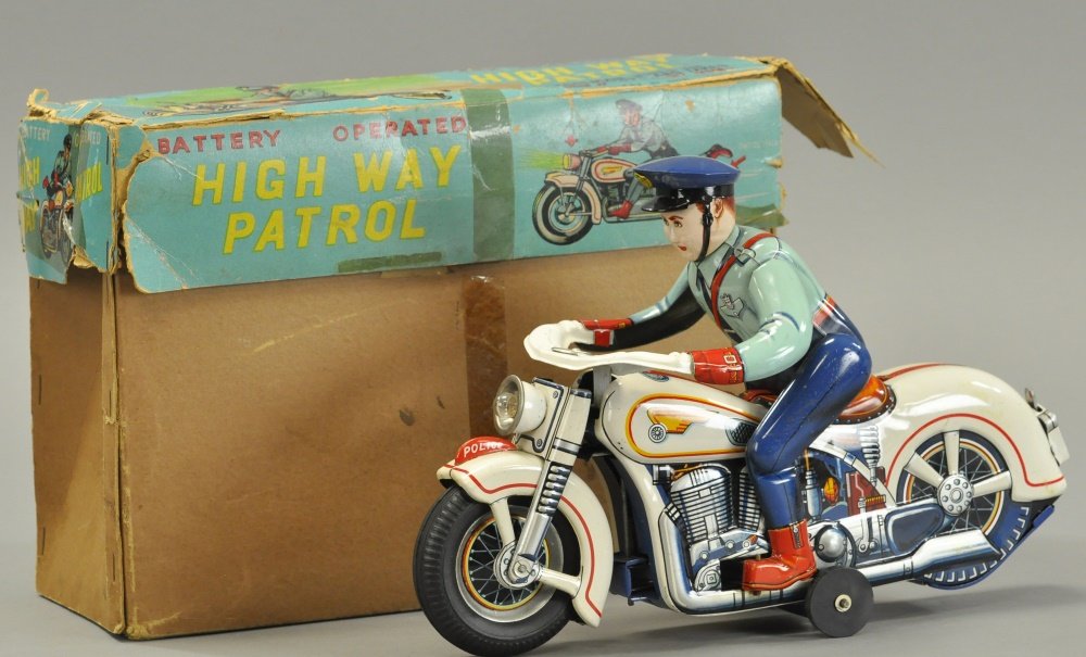 BOXED HIGHWAY PATROL MOTORCYCLE (1 of 2)