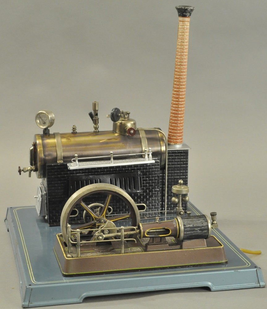 FLEISCHMANN HORIZONTAL MARINE TYPE ENGINE (1 of 2)