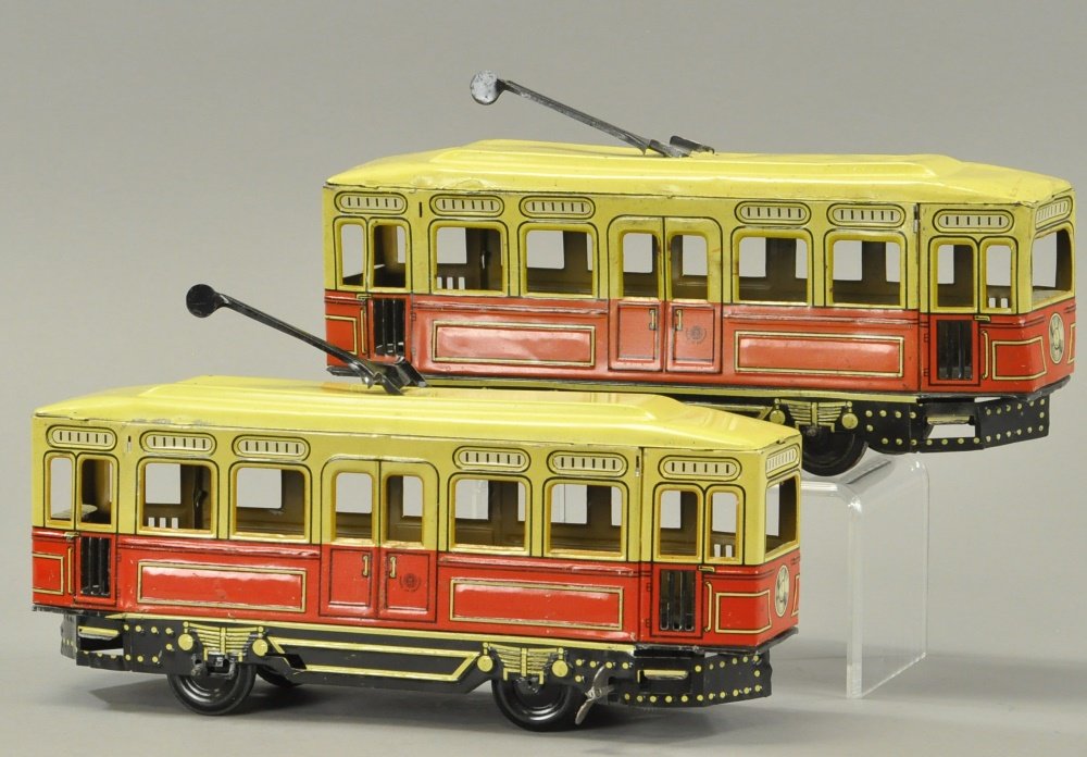LOT OF TWO GUNTHERMANN TROLLEYS (1 of 2)