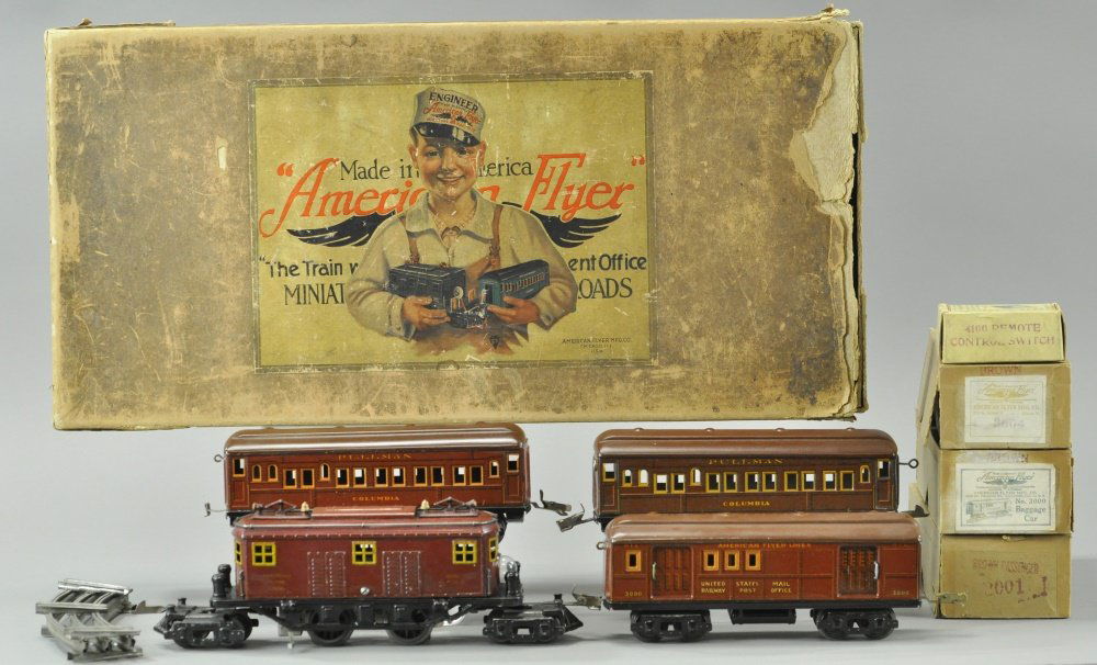 AMERICAN FLYER COLUMBIA SET (1 of 2)