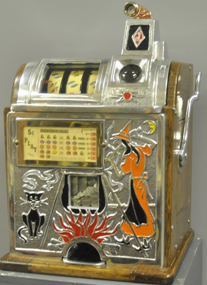 VICTORIA "WITCH & BLACK CAT" BELL SLOT MACHINE (1 of 3)