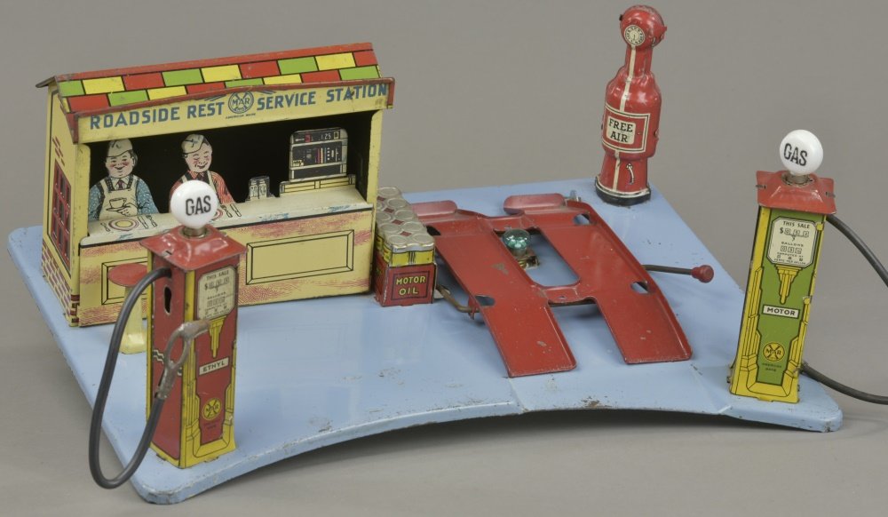 MARX ROADSIDE SERVICE STATION (1 of 2)