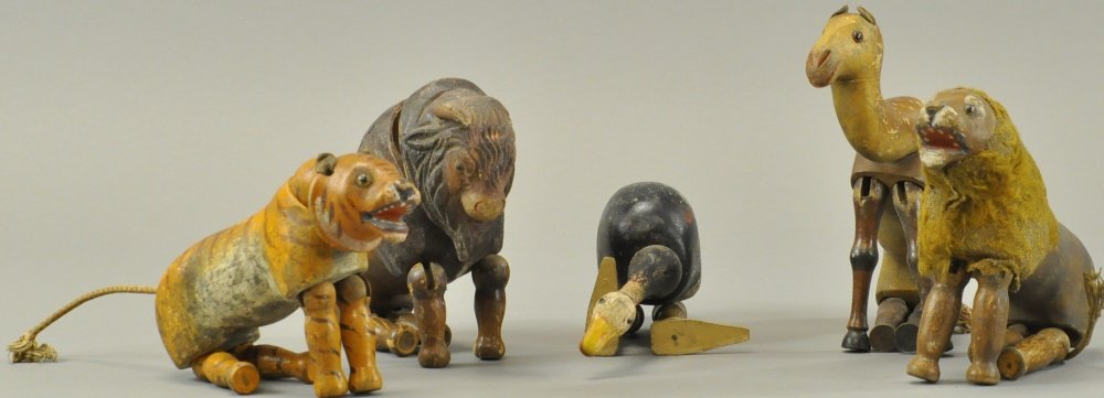 GROUPING OF SCHOENHUT ANIMALS (1 of 2)