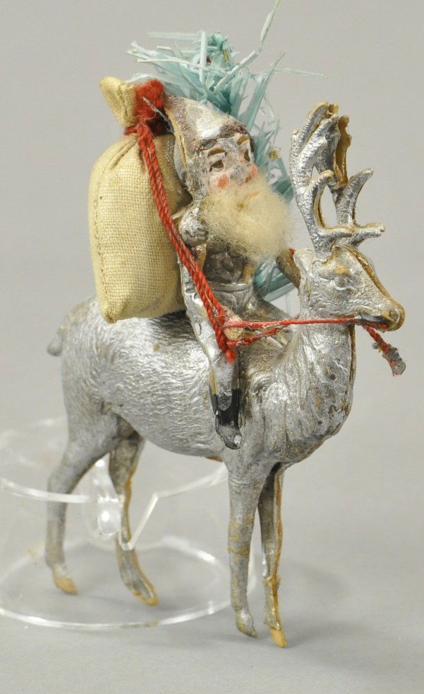 ELF LIKE SANTA ON REINDEER DRESDEN (1 of 3)